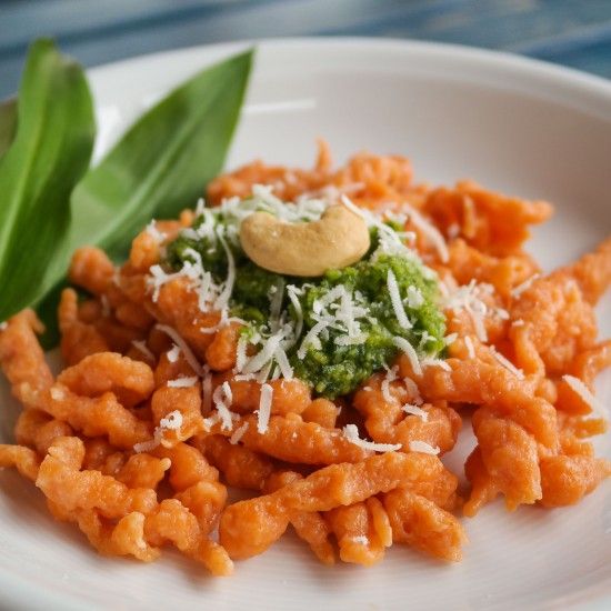 Rezeptbild: Spätzle mit Bärlauchpesto