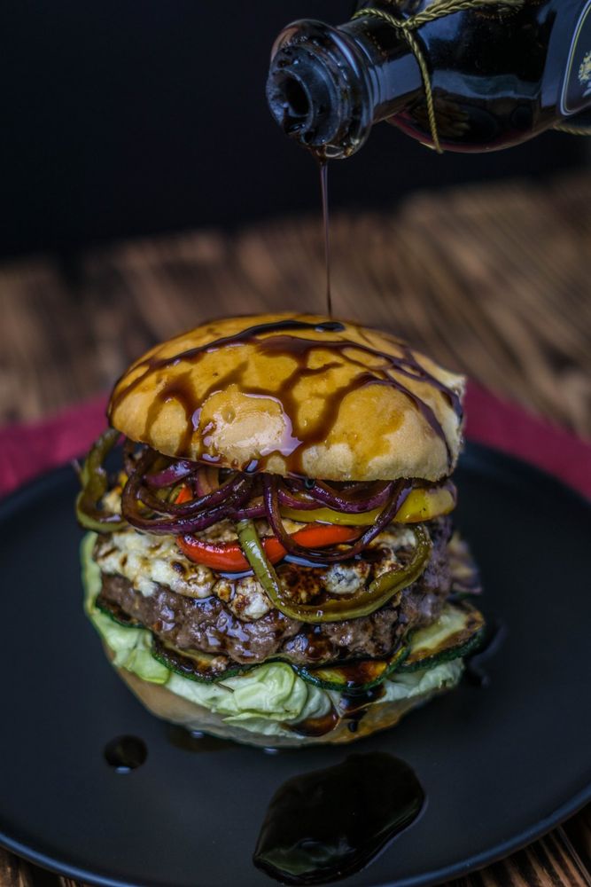 Rezeptbild: Antipasti-Burger