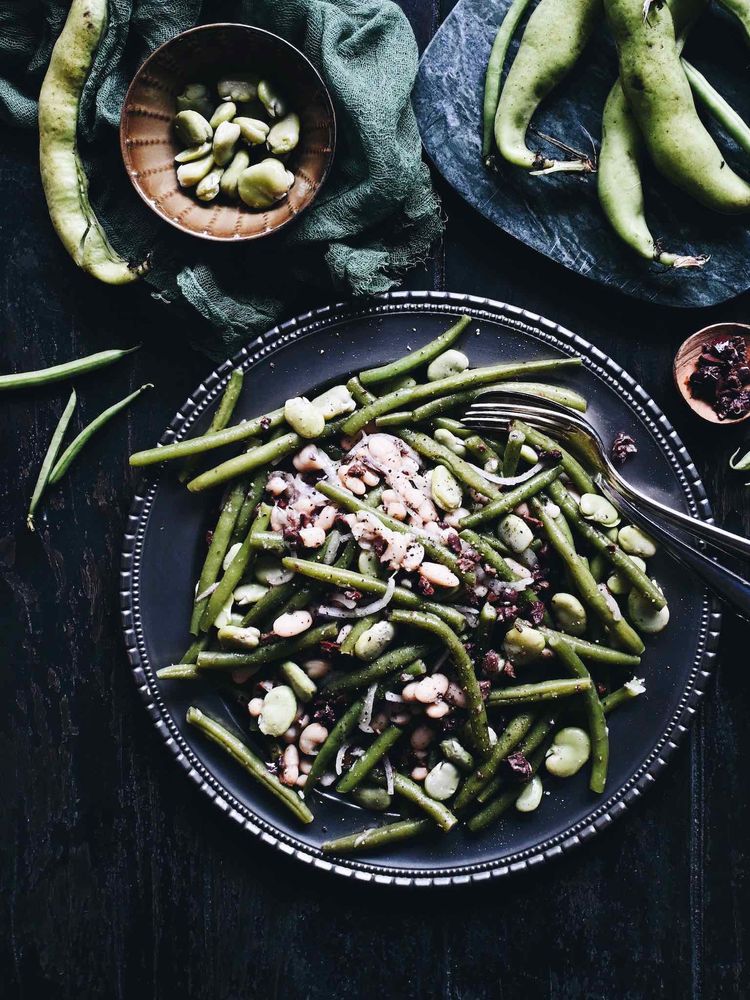 Rezeptbild: BOHNENSALAT MIT DREIERLEI BOHNEN & OLIVEN