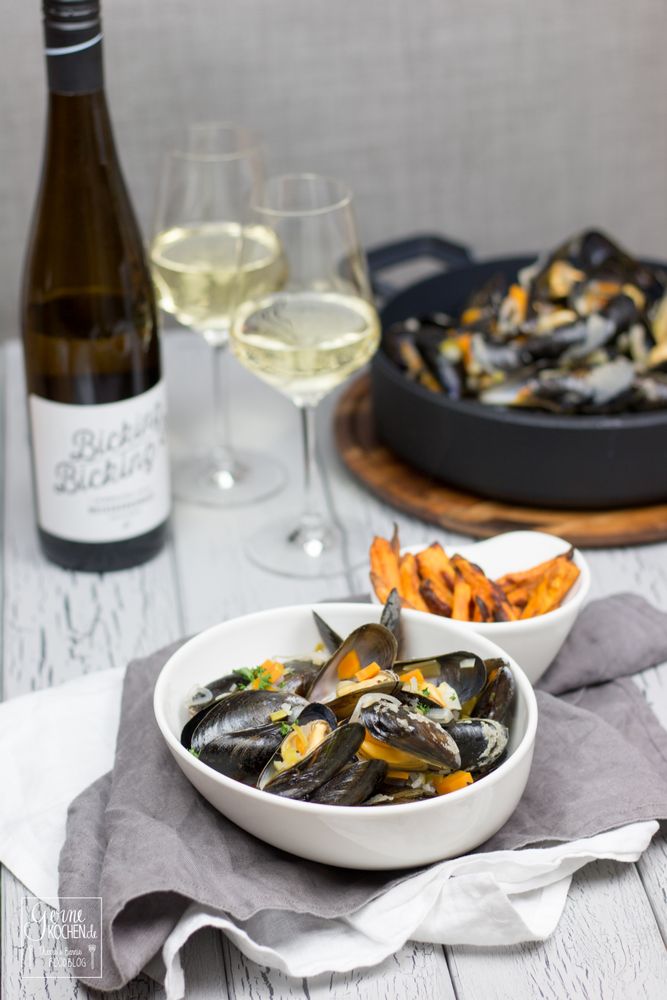 Rezeptbild: Miesmuscheln mit Süßkartoffelpommes - Moules frites