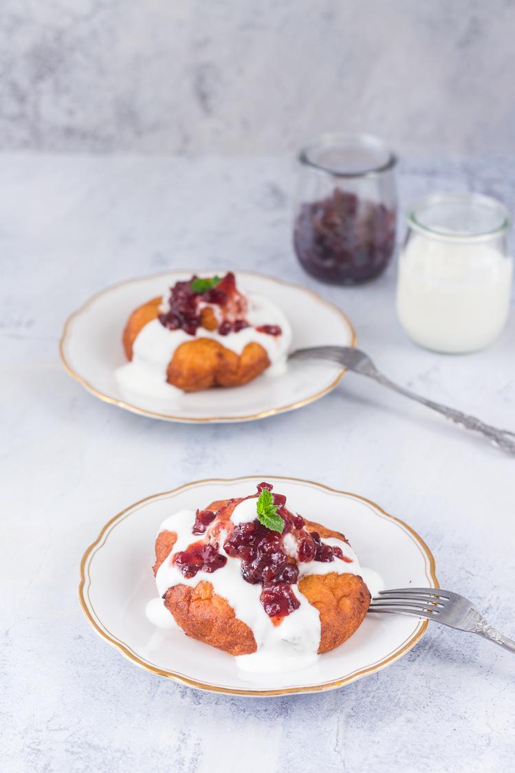 Rezeptbild: Papanasi – rumänische Doughnuts