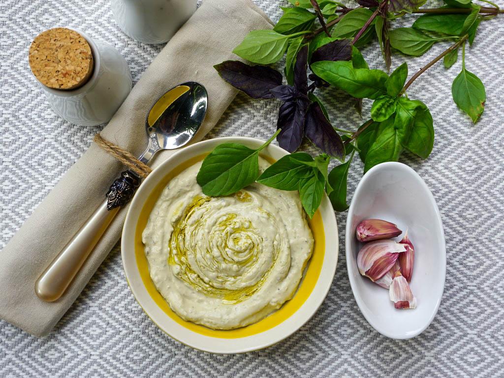 Rezeptbild: Basilikumcreme