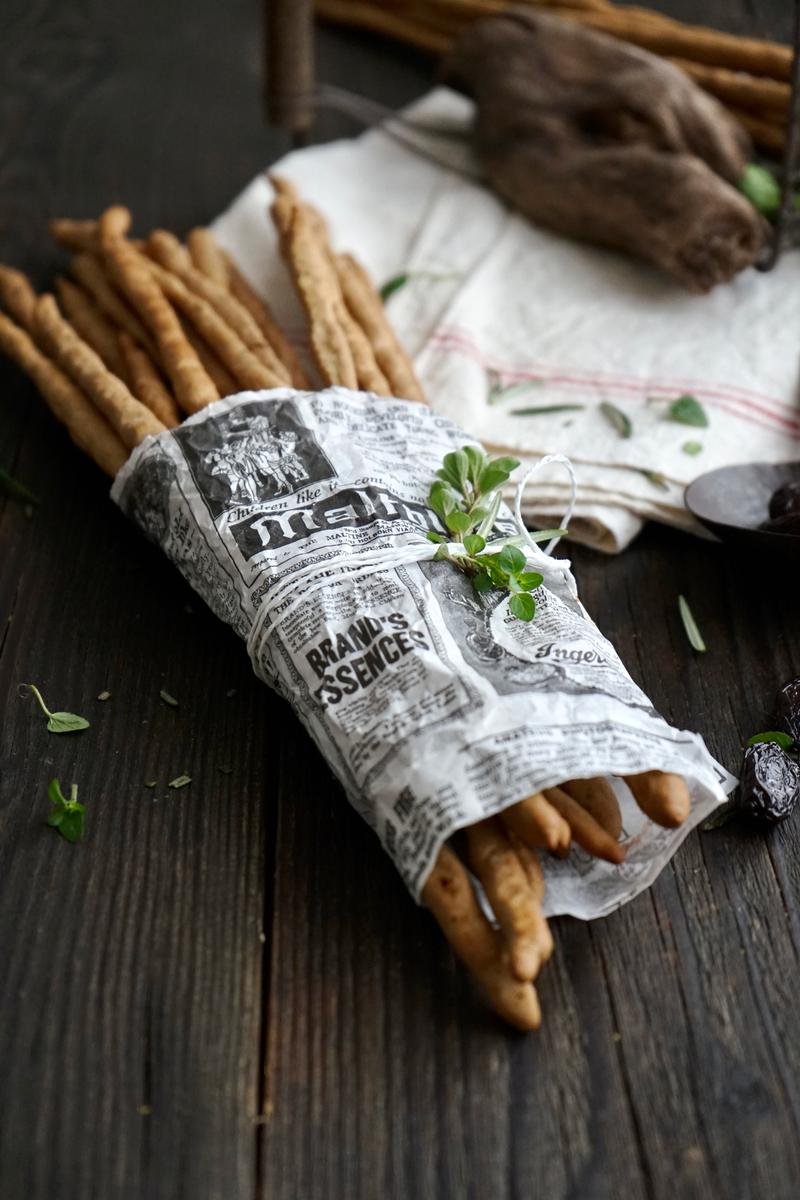 Rezeptbild: Oliven Parmesan Grissini