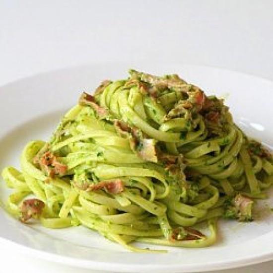 Rezeptbild: Bärlauch-Carbonara mit Serrano-Schinken