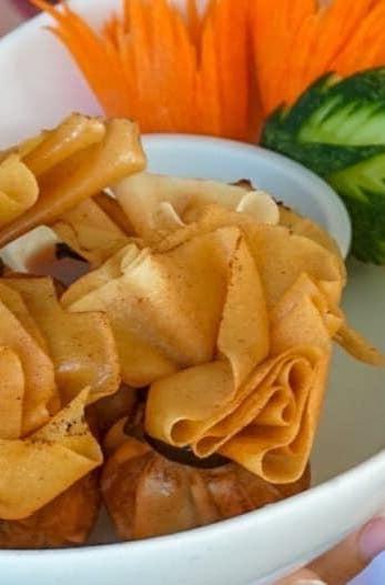 Rezeptbild: raditionelle Thailändische Frühlingsrollen – Toong Tong Gung