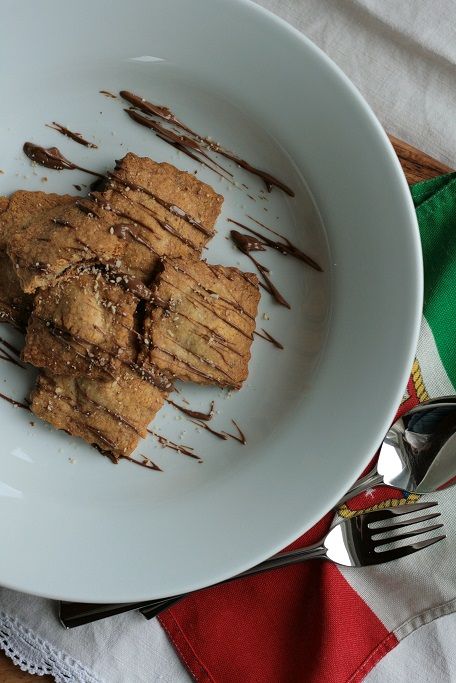 Rezeptbild: Süße Ravioli mit Nugat-Füllung