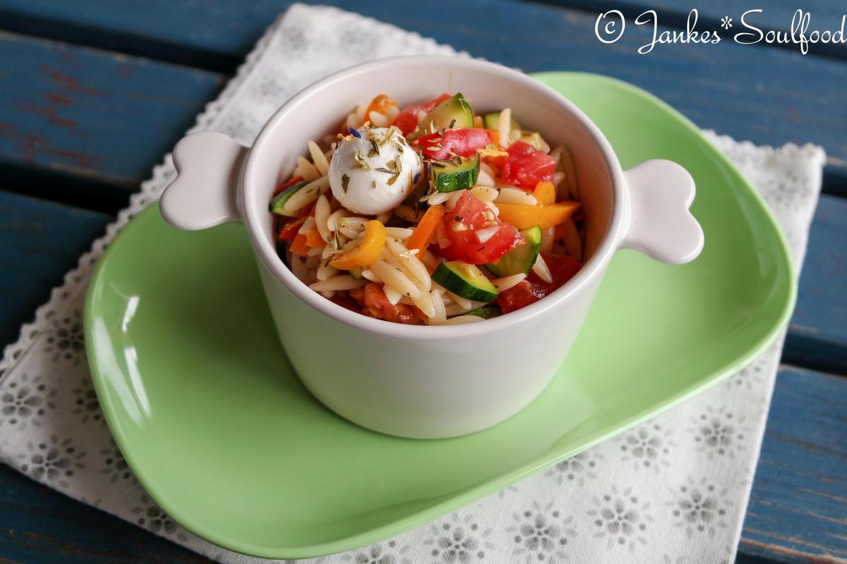 Rezeptbild: Kritharaki-Salat 