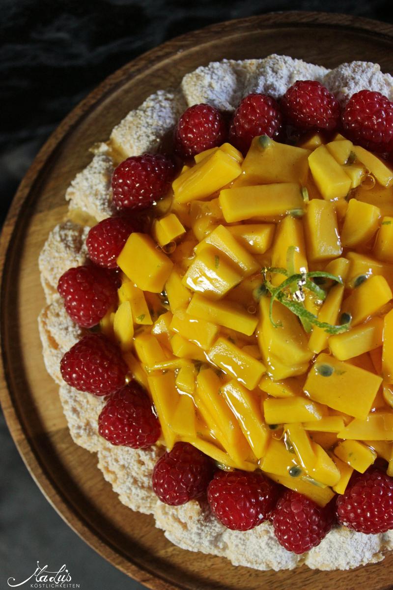 Rezeptbild: Mango-Kokosmakronen Torte