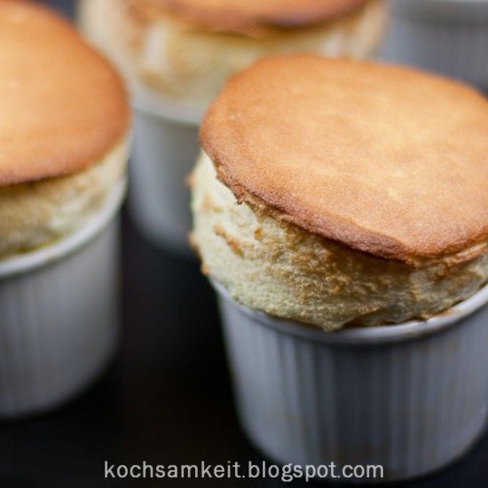 Rezeptbild: Mango Soufflé mit Passionsfrucht