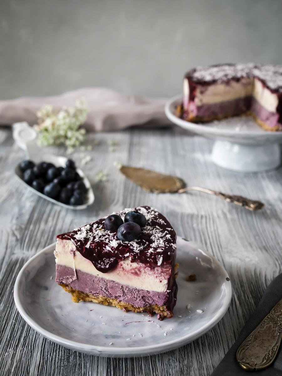 Rezeptbild: Der Rawcake der Saison: Roher Blaubeer Kokos Cheesecake