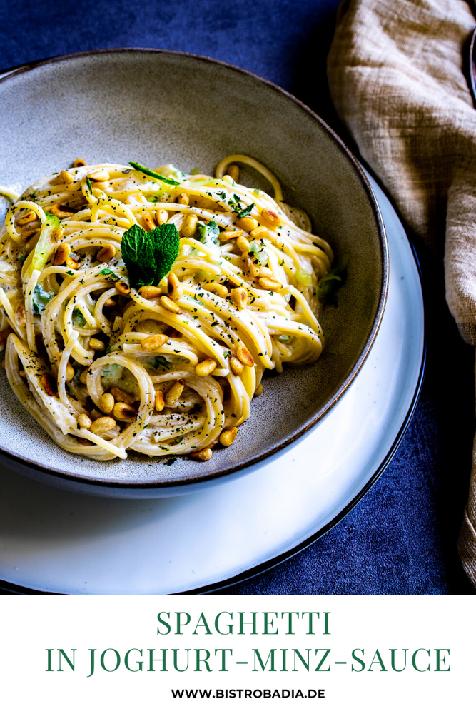 Rezeptbild: Spaghetti in Joghurt-Minz-Sauce