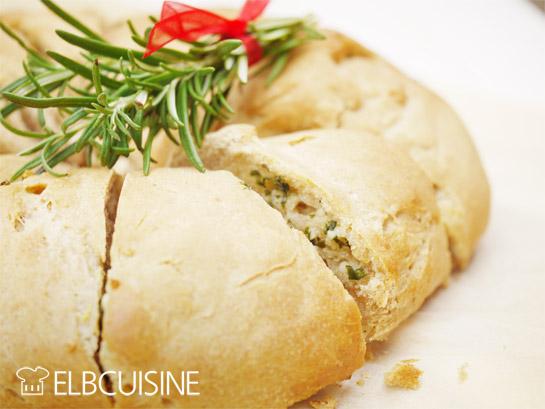 Rezeptbild: Kräuter-Knoblauch-Baguette mal anders – ein Lippenstift macht es möglich!