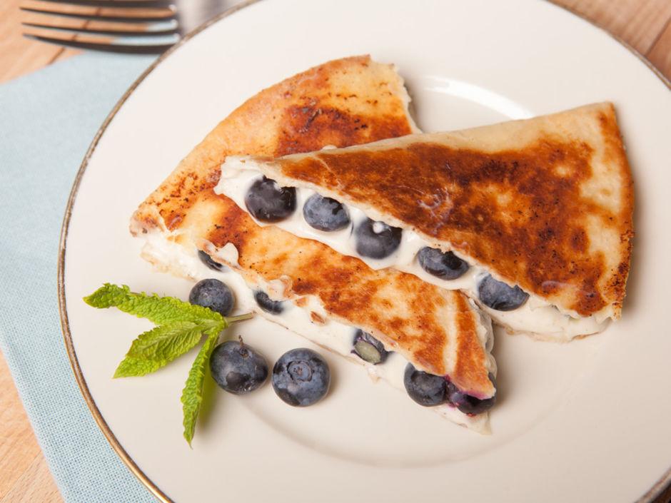 Rezeptbild: Süße Blaubeer-Quesadillas