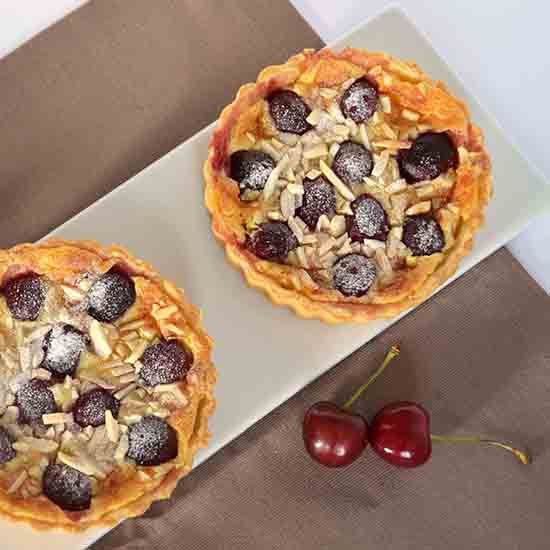 Rezeptbild: Mandel Kirsch Tartelettes