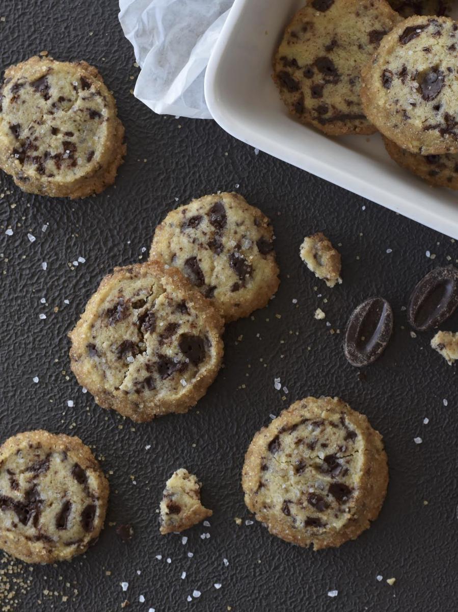 Rezeptbild: SALTED CHOCOLATE COOKIES