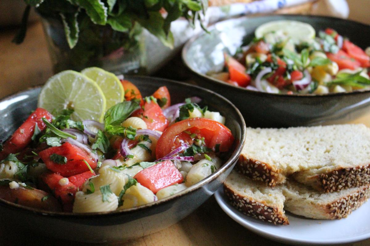 Rezeptbild: Wassermelonen-Spargel-Salat
