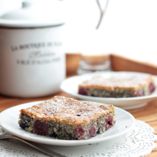 Rezeptbild: Kirsch-Mohnkuchen