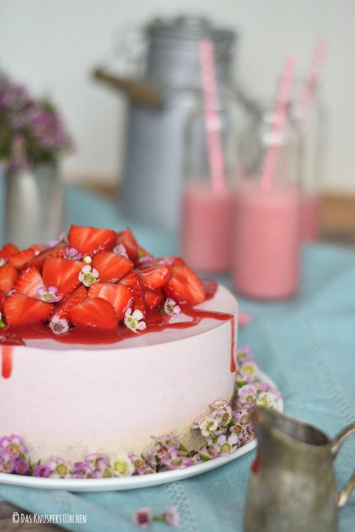 Rezeptbild: Erdbeer Shake Törtchen