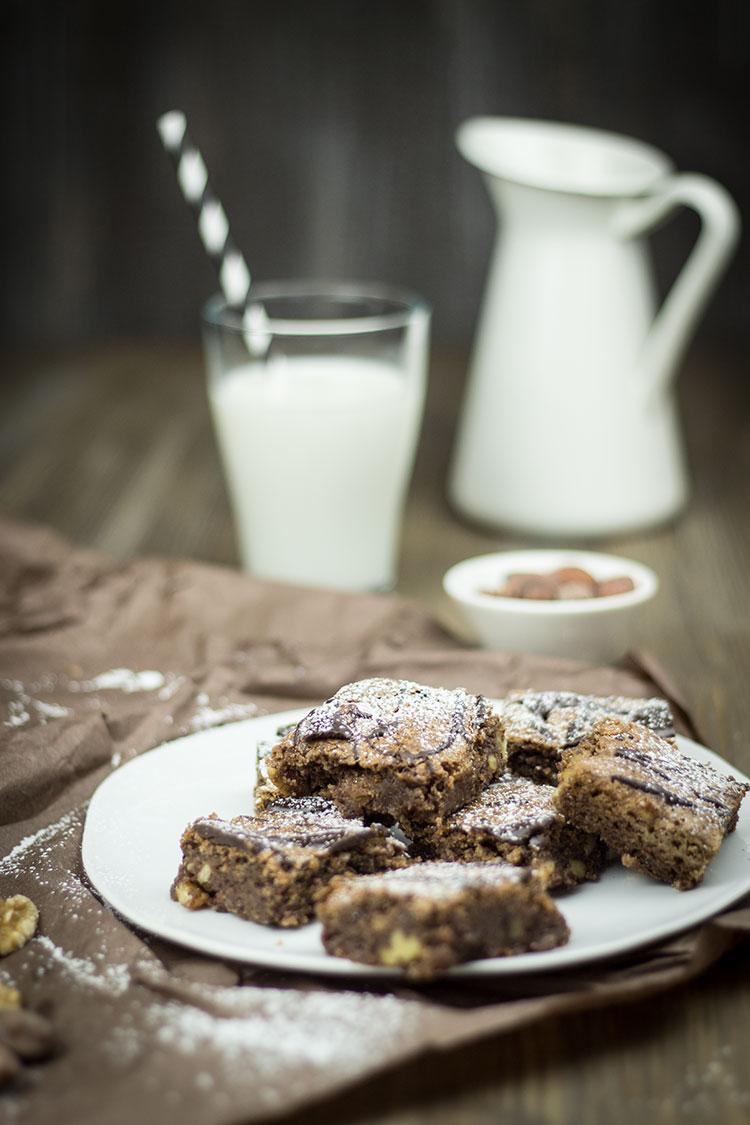 Rezeptbild: Walnuss-Brownies
