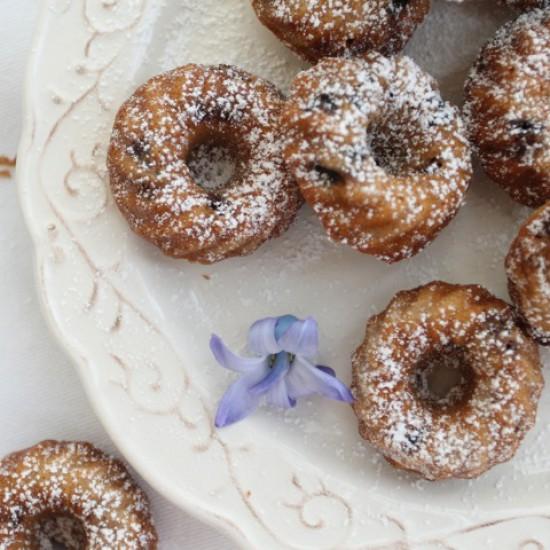 Rezeptbild: Mini-Gugelhupf