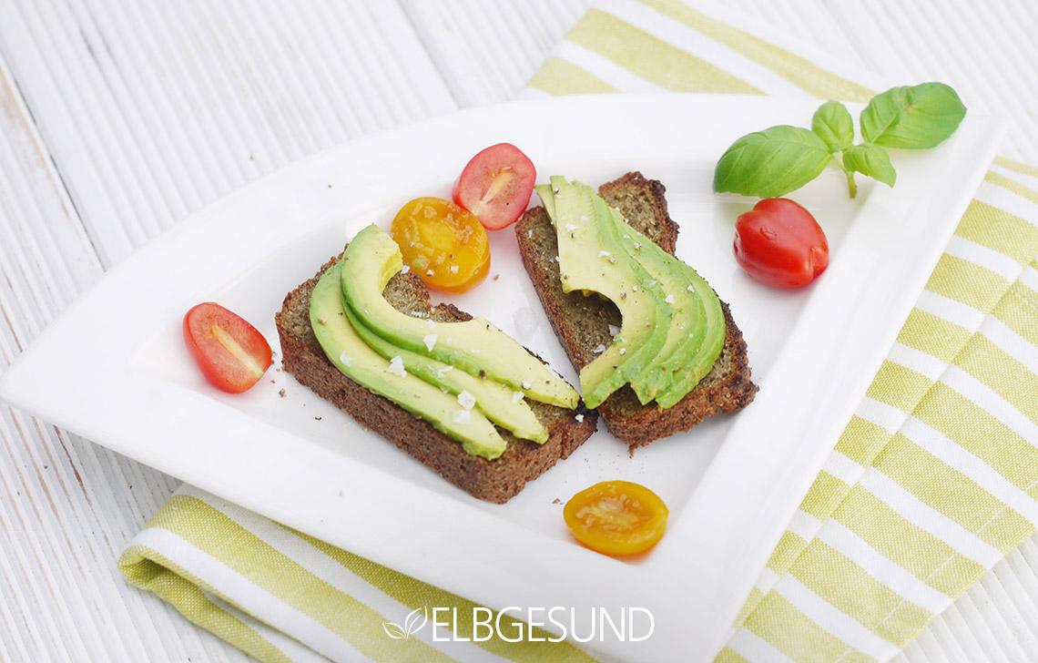 Rezeptbild: Quinoa-Chia-Zucchini-Toast – kurios aber genial und glutenfrei!