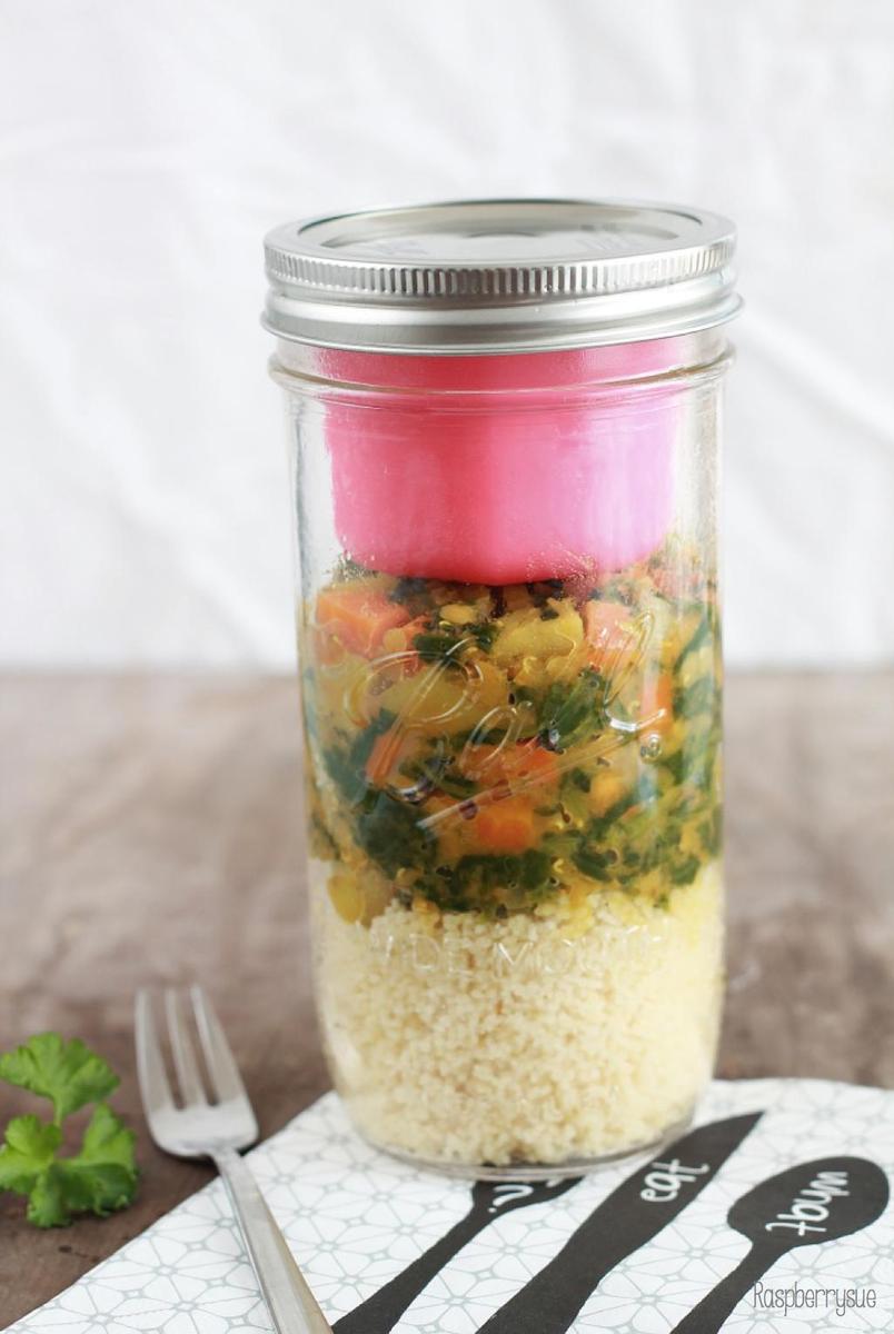 Rezeptbild: Spinat Dal mit Couscous im Glas