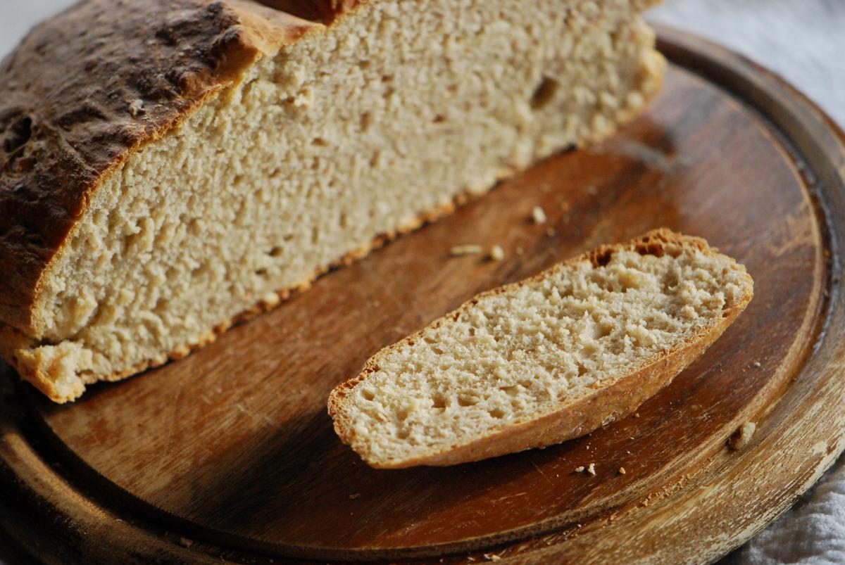 Rezeptbild: Irish Soda Bread {Brot ohne Hefe und mit nur 4 Zutaten!}