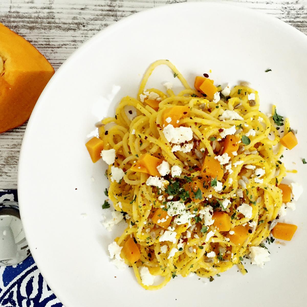 Rezeptbild: Spaghetti mit Kürbis Feta Pesto