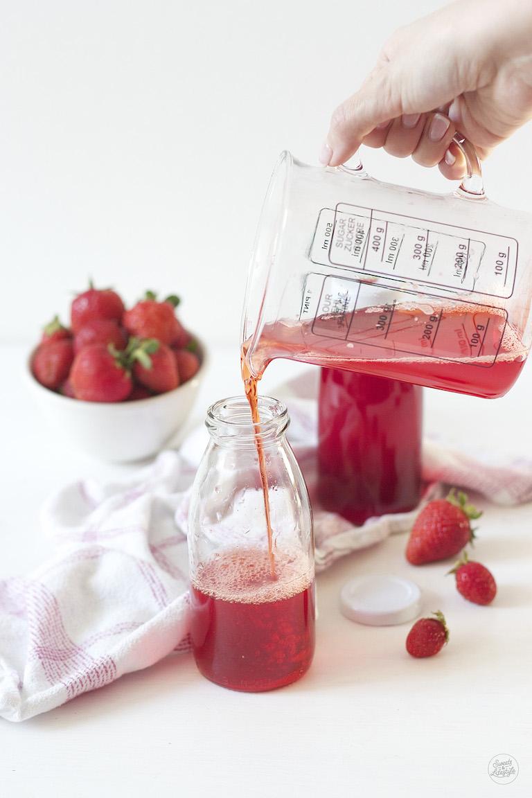 Rezeptbild: Erdbeersirup