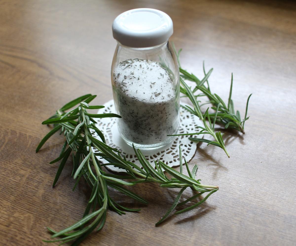 Rezeptbild: Rosmarin-Salz