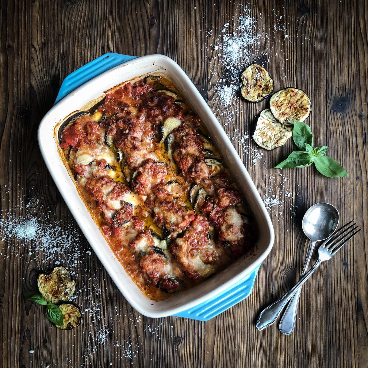 Rezeptbild: MELANZANE ALLA PARMIGIANA – NONNA’S GEHEIMREZEPT