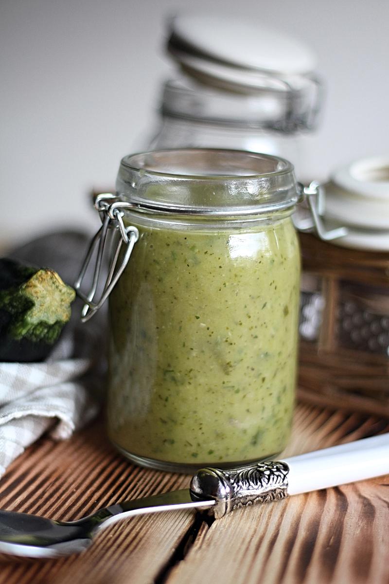Rezeptbild: Zucchinicremesuppe