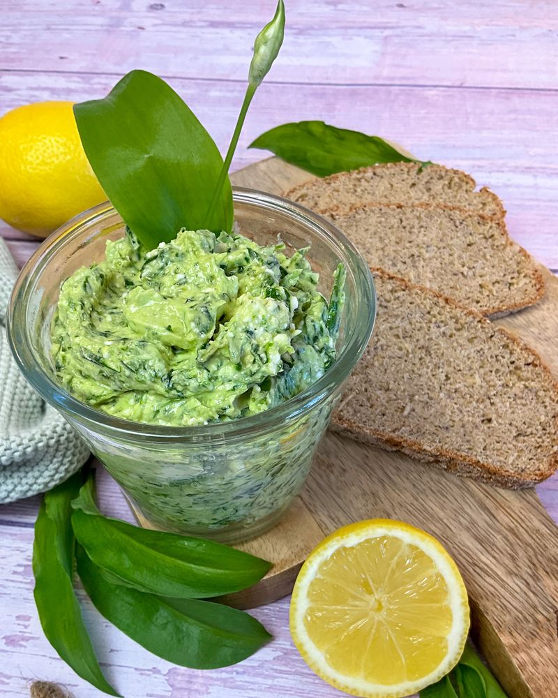 Rezeptbild: Bärlauch Feta Dip