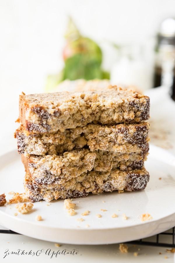 Rezeptbild: Saftiger Apfel-Walnuss-Streuselkuchen