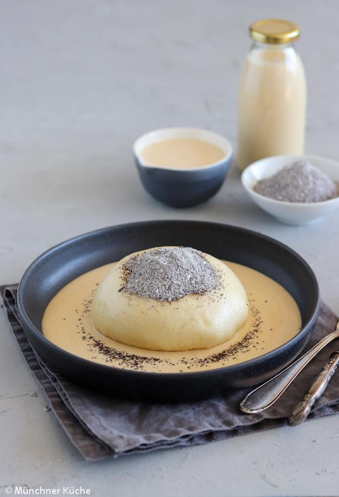 Rezeptbild: Germknödel mit Vanillesauce