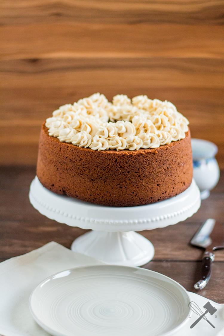Rezeptbild: Mandel Maroni Kuchen mit Karamelltopping