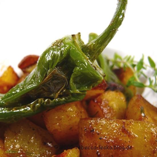 Rezeptbild: Pimientos de Padrón-Paprikakartoffeln mit Haut und Haaren
