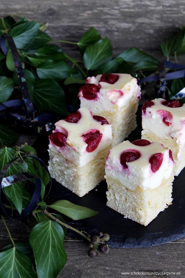 Rezeptbild: Kirsch-Quark-Würfel