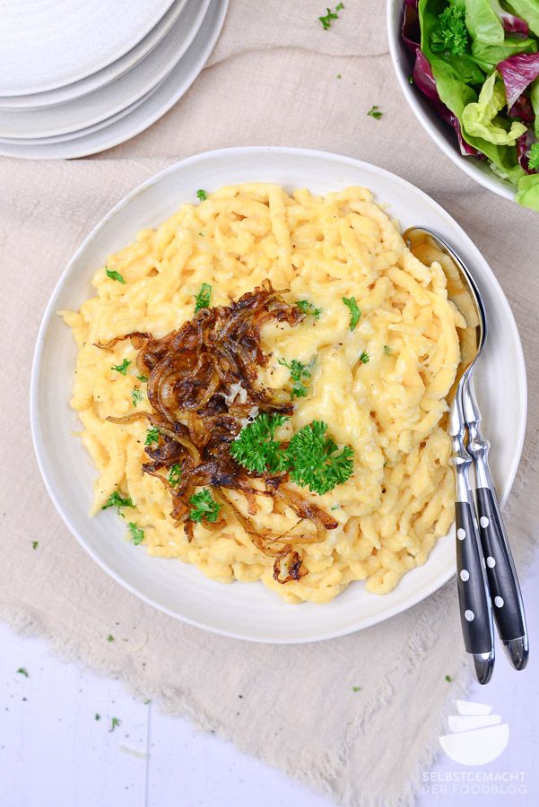 Rezeptbild: Kässpätzle (Schwäbische Käsespätzle)