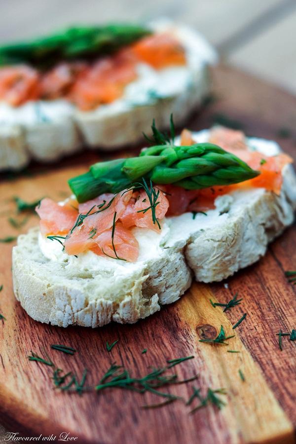 Rezeptbild: Spargel-Lachs-Bruschetta