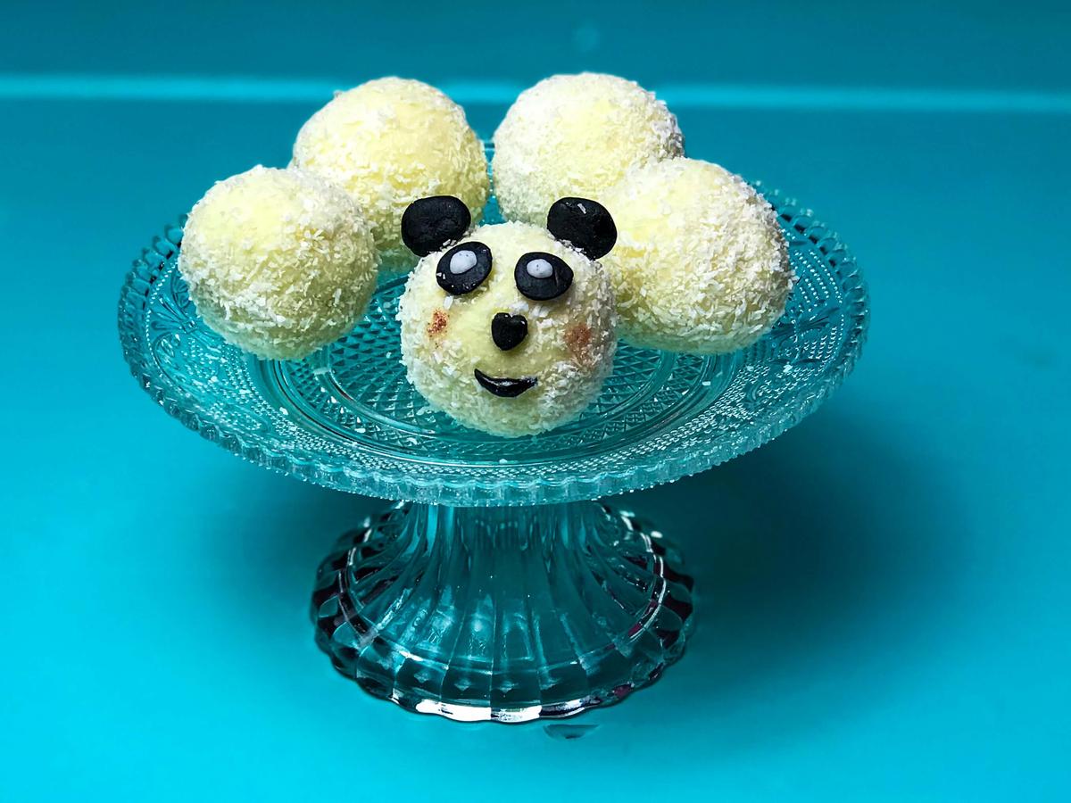 Rezeptbild: Raffaelo selber machen im Panda Look