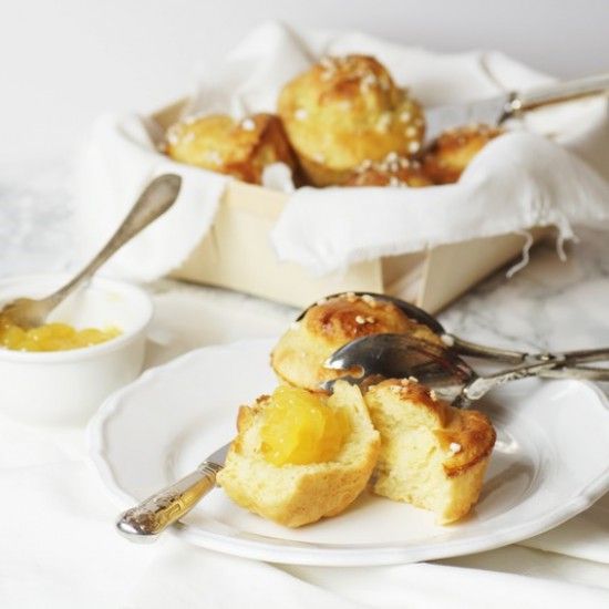 Rezeptbild: Fluffige und buttrige Brioches