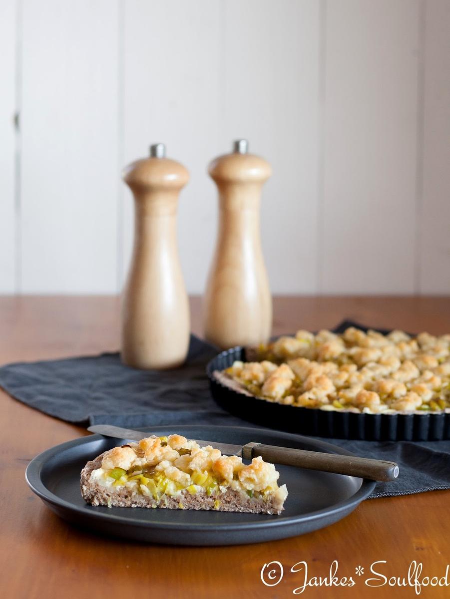 Rezeptbild: Herzhafter Streuselkuchen mit Lauch