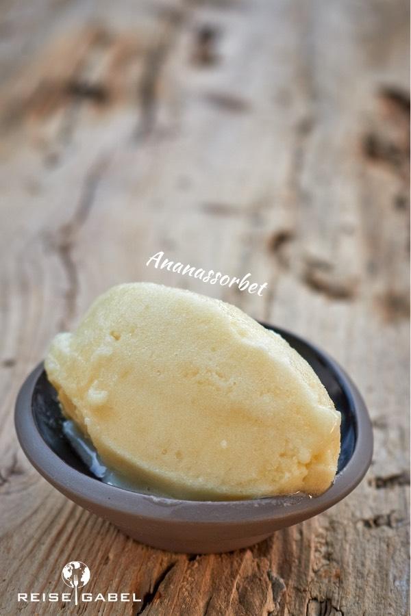 Rezeptbild: Cremiges Ananassorbet