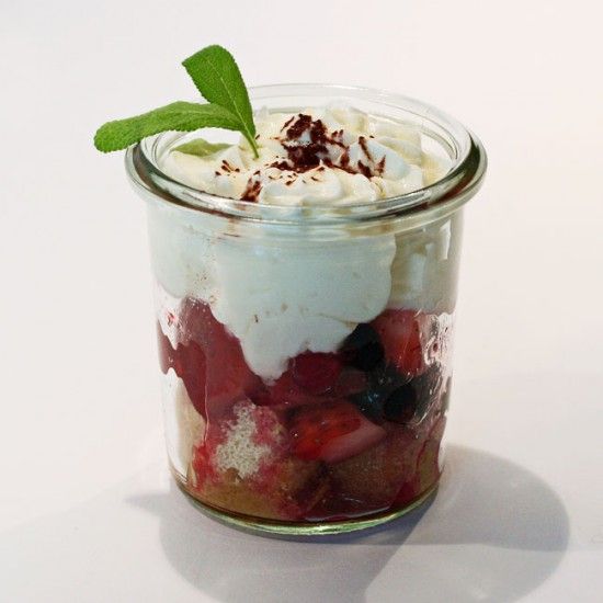Rezeptbild: Gemischte-Beeren-Tiramisu