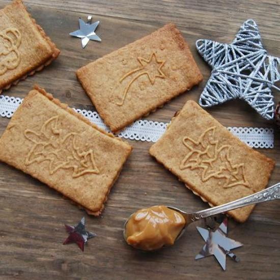 Rezeptbild: Selbstgebackene Spekulatius mit dulce de leche