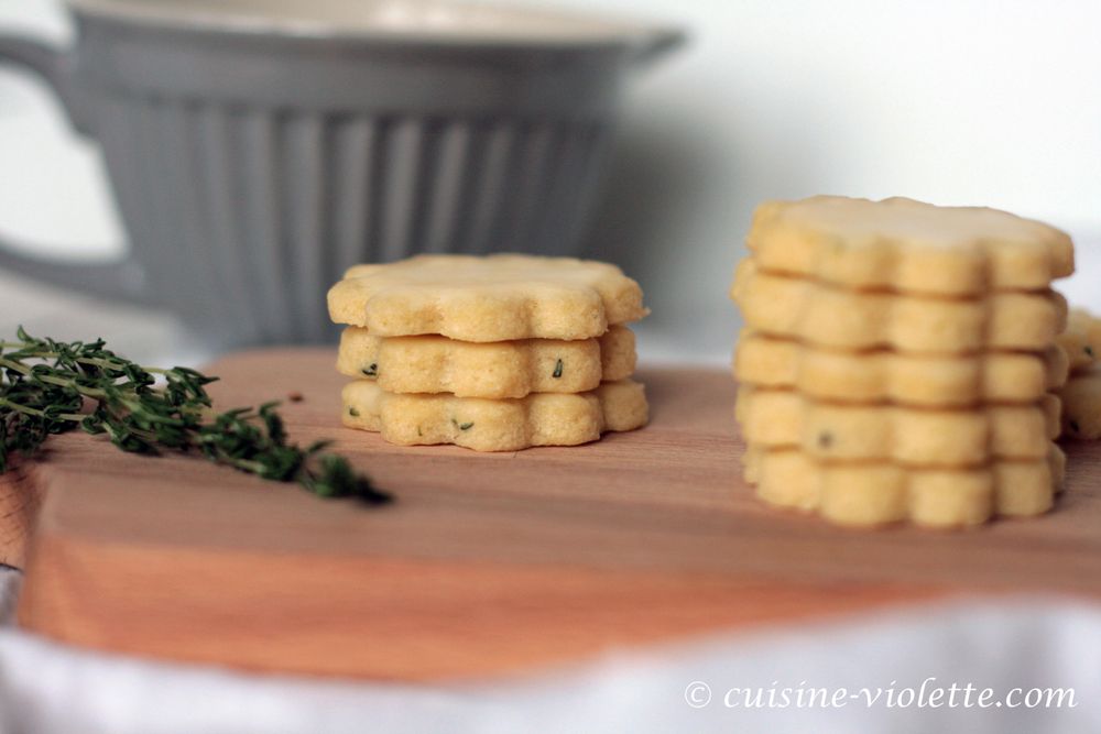 Rezeptbild: Zitronen-Thymian-Shortbread