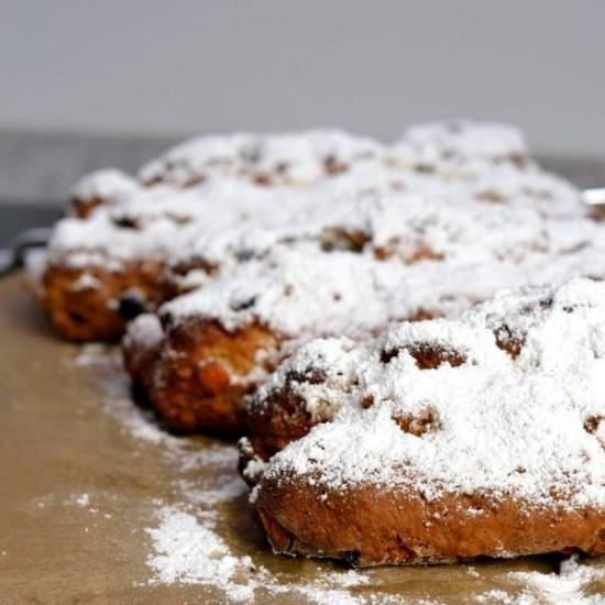 Rezeptbild: Klassischer Quarkstollen