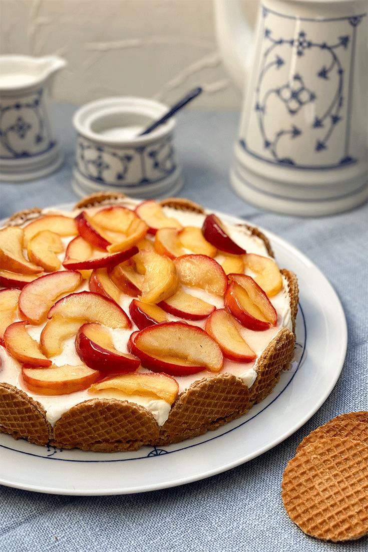 Rezeptbild: Stroopwafel Taart mit karamellisierten Äpfeln