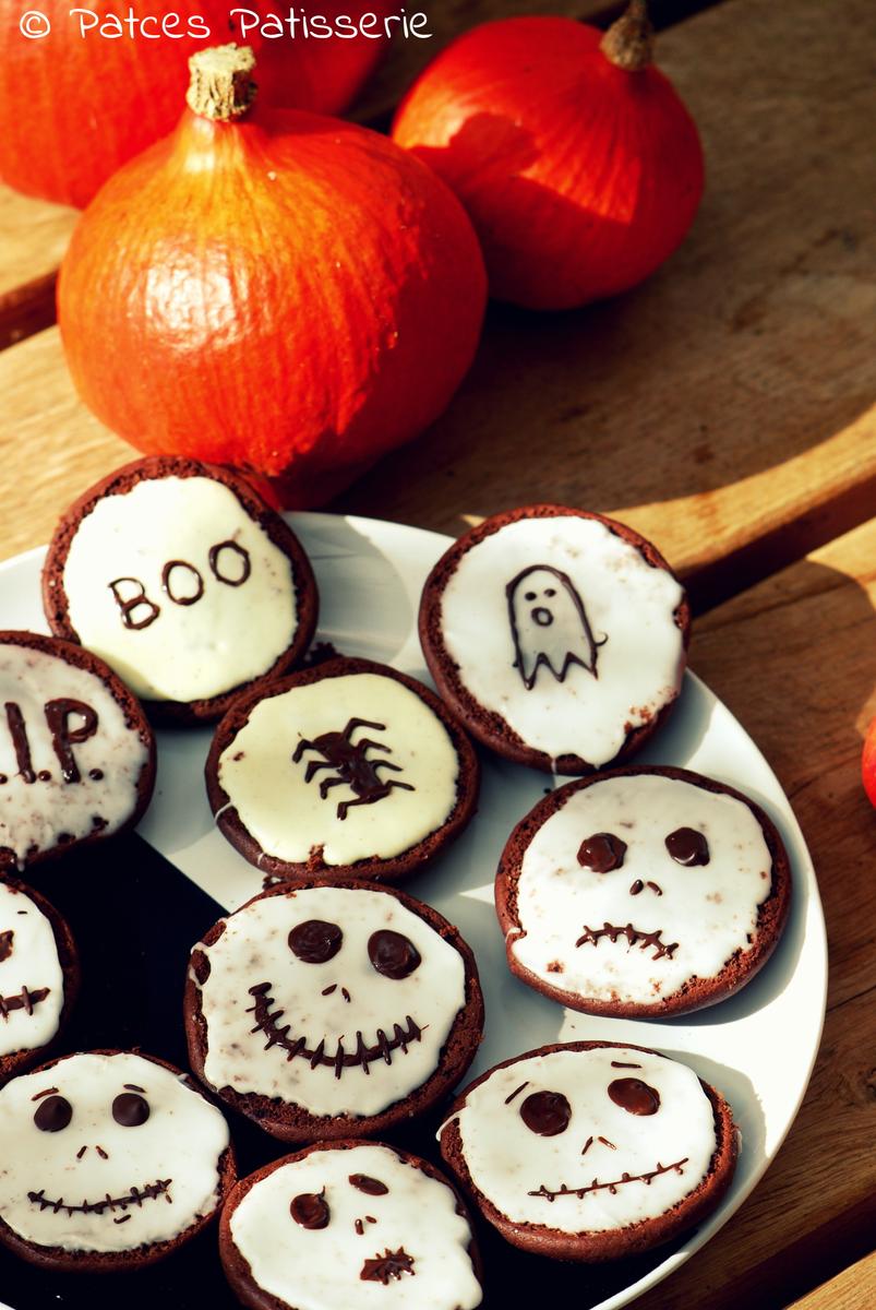 Rezeptbild: Brownie-Amerikaner mit Halloween-Fratzen